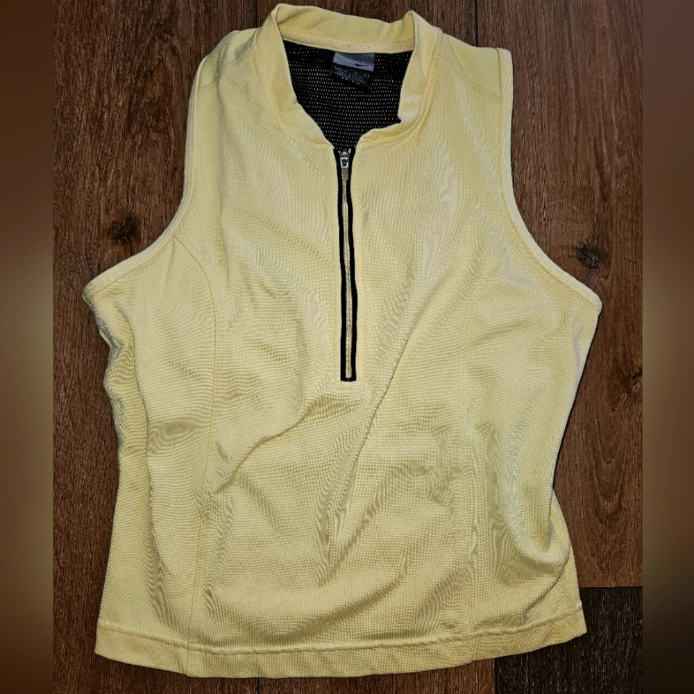 Vintage yellow Nike short workout top